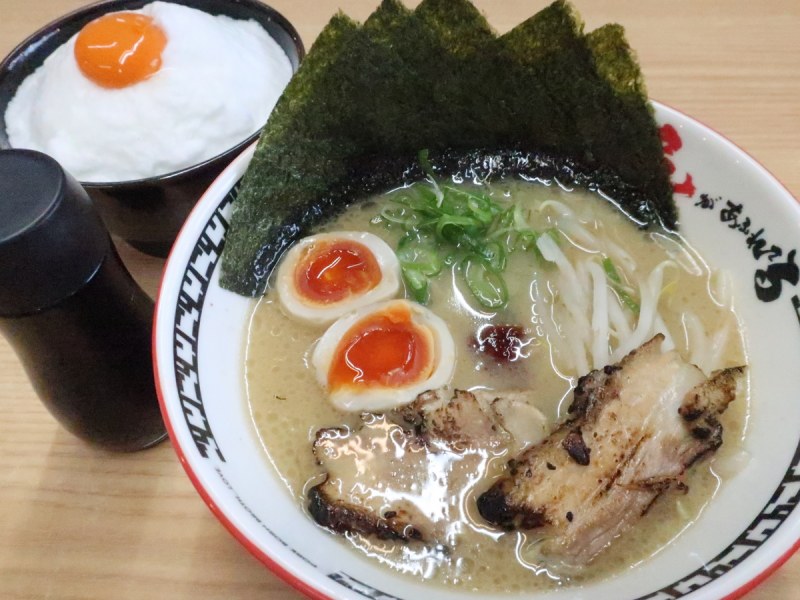 とんこつ愛があふれてる ラーメンとりこ