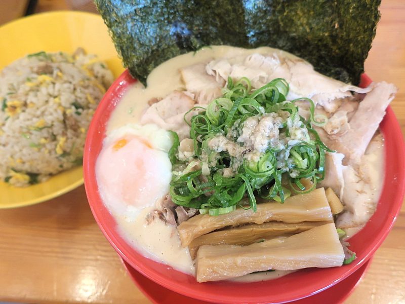 京都わづか火の丸ら ーめん