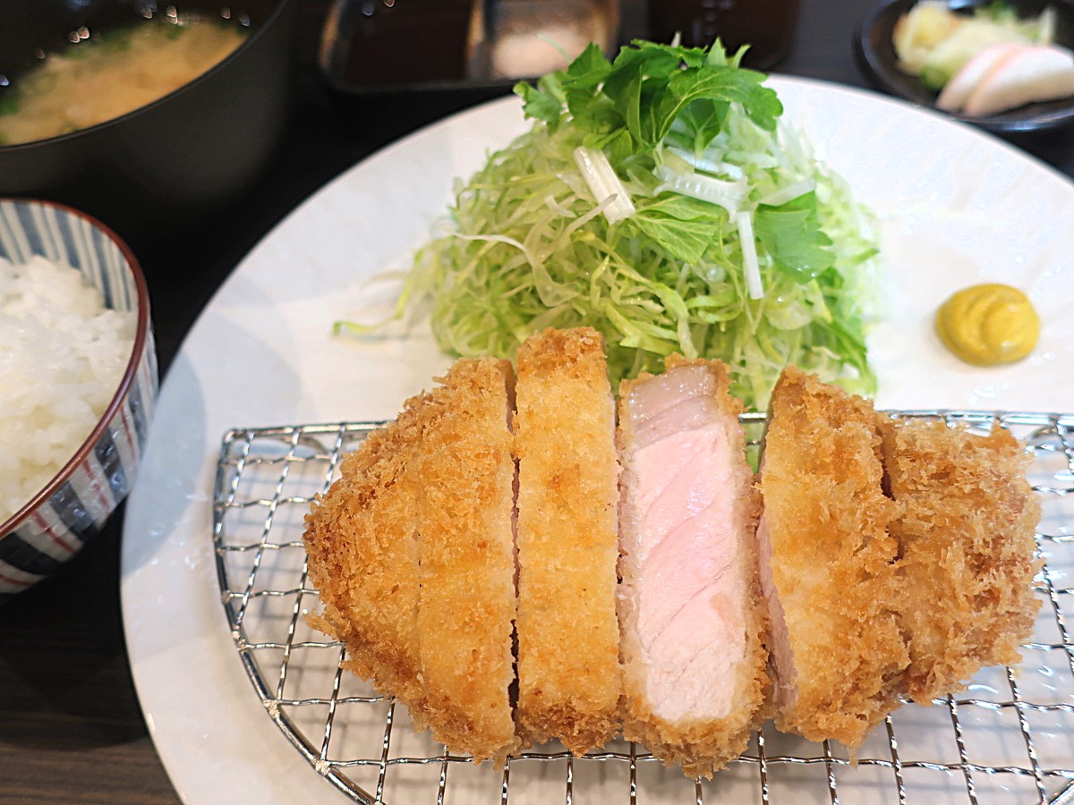 とんかつ清善 | 奈良グルメ図鑑