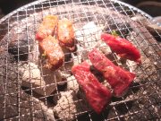 炭火焼肉 あずま